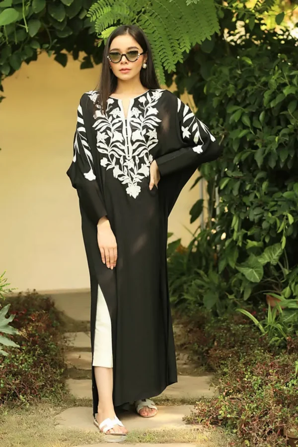 Appliqued Kaftan - Farida Hasan