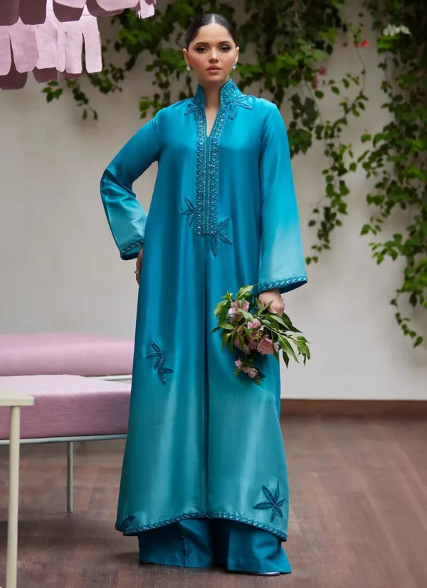 Deeri Ombre Blue Kaftan – Farah Talib Aziz