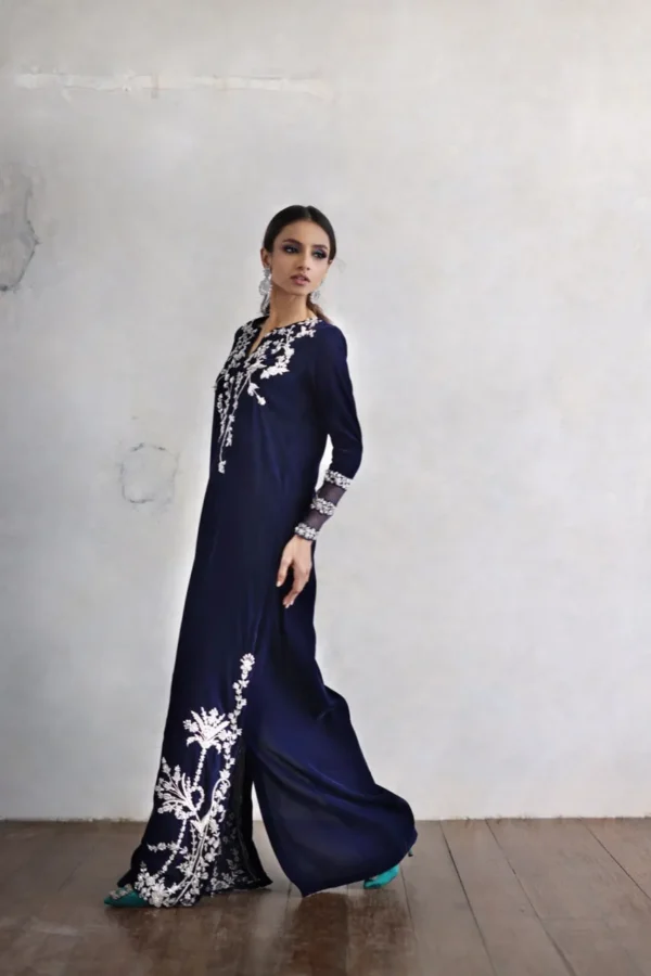 MHLP-1241 - Mina Hasan