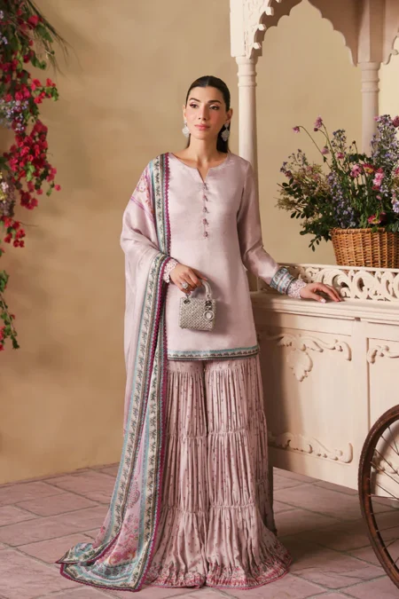 Faiza Saqlain Serina - Janine